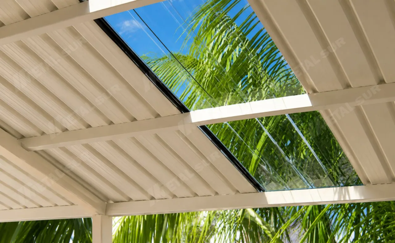 Planchas de policarbonato trapezoidal TR4 y TR5