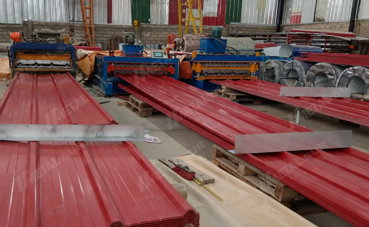 Perfilado de planchas de Aluzinc TR4 en Arequipa
